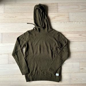 Hunter Green Hoodie Sweater XS men’s